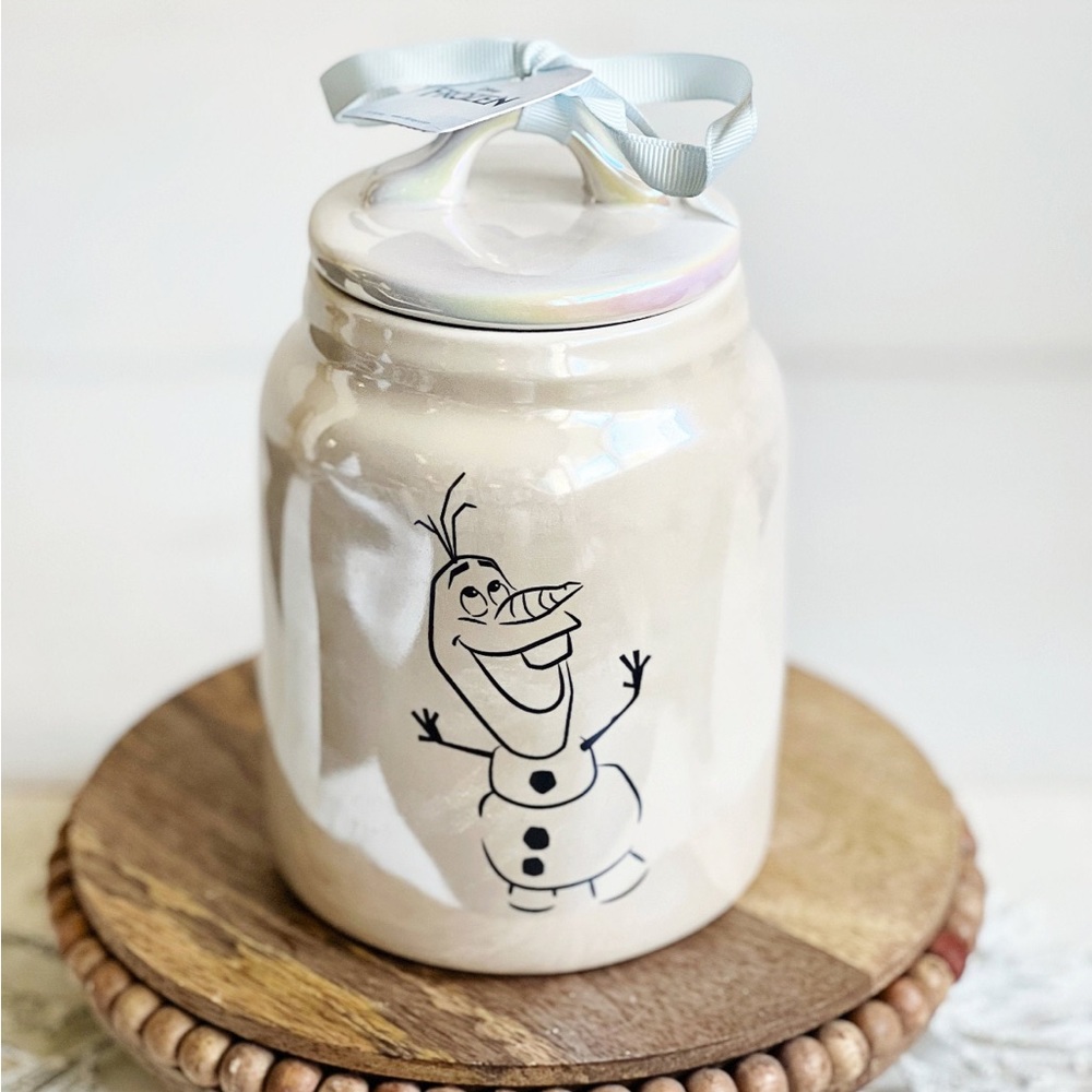 Olaf Frozen❄️ Rae Dunn Iridescent Canister/Cookie Jar/ Home Decor / Coll…